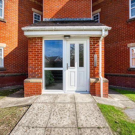 Sandy Lane Apartment Skelmersdale Buitenkant foto