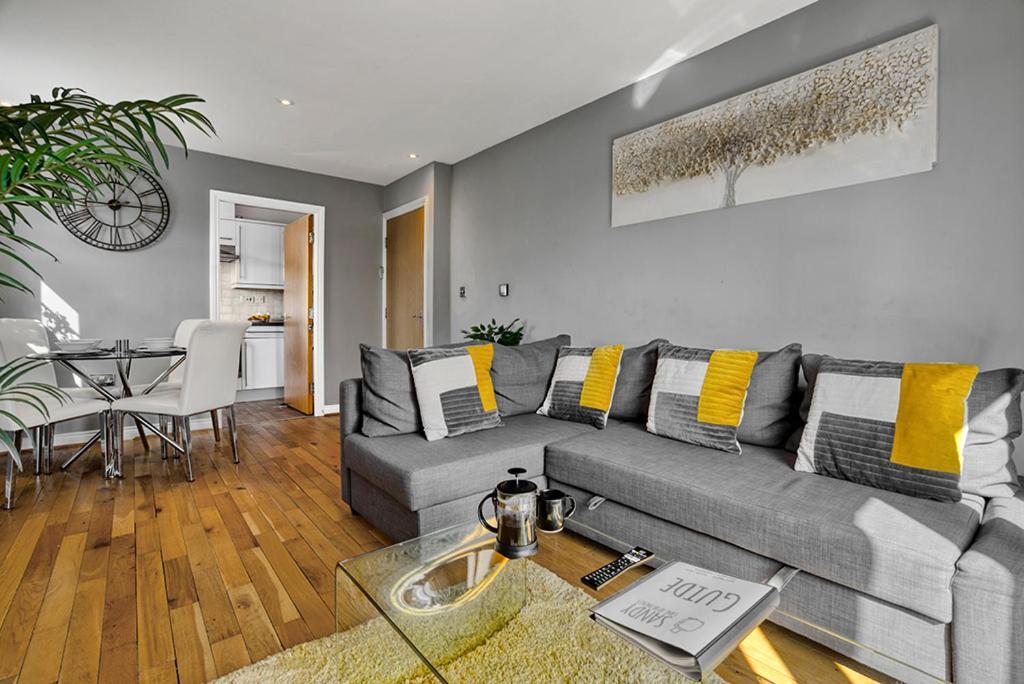 Sandy Lane Apartment Skelmersdale Buitenkant foto