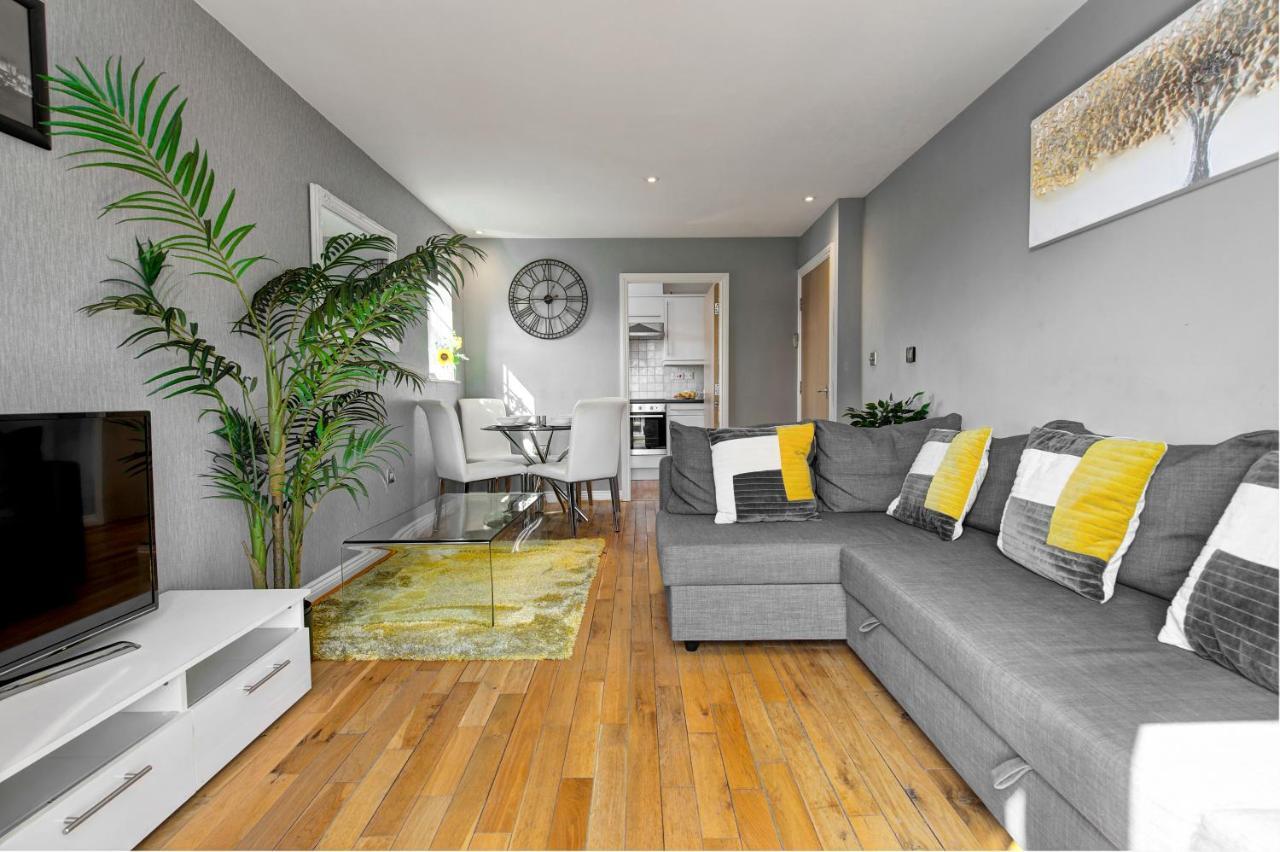 Sandy Lane Apartment Skelmersdale Buitenkant foto