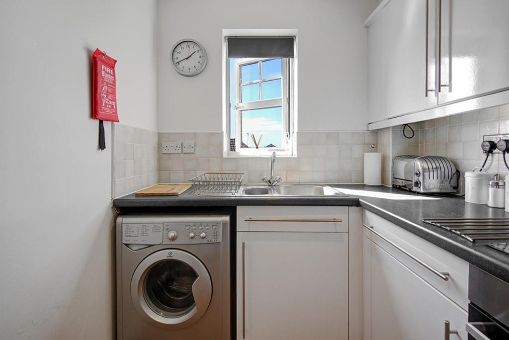 Sandy Lane Apartment Skelmersdale Buitenkant foto